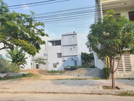 Cần bán gấp mấy lô đất nằm trong kdc ấp 5 Phong Phú, Bình chánh