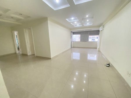 Cần bán căn hộ Mỹ Khánh 4B, diện tích 112m2. Giá chỉ 5.3ty