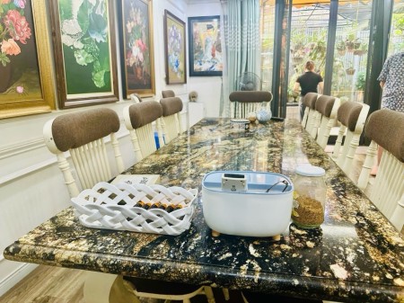 Bán nhà phố Hoa Bằng, phân lô cao cấp, thang máy, MT rộng, 125Mx5T, nhỉnh 23 tỷ