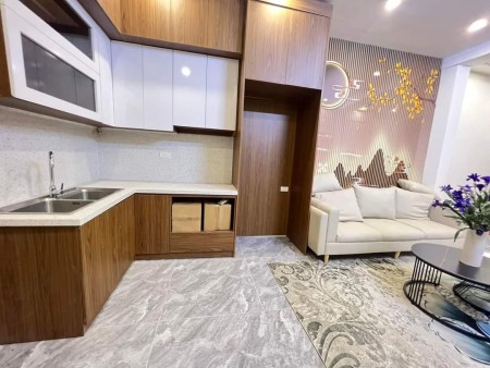 Bán nhà đẹp Nguyễn Chí Thanh, Ba Đình, diện tích 42M, nội thất 5 sao, nhỉnh 9 tỷ