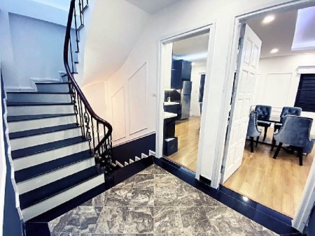 Anh Phước chuyển công tác gửi bán 89 Lạc Long Quân, 40M2 ô tô đỗ trong nhà