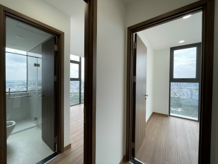 Bán Eco Green Căn Góc 70m2 2PN 2WC, hướng ĐB. Nội thất Cơ bản Duravit. Giá bán 4,2 tỷ bao thuế phí.