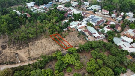 Cần bán lô đất thổ cư, shr, sát chợ, dân cư đông đúc, TX Bình Long