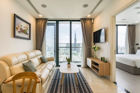 Cần bán gấp căn hộ Vinhomes BaSon 2PN 72m2 view Landmark giá 8,5tỷ bao hết. LH 0906 322 053 Linh