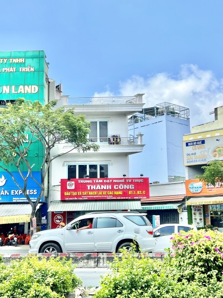 Đi đến slide 3