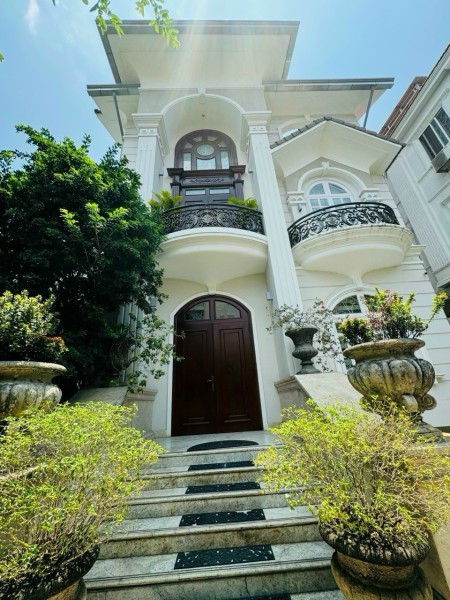 Biệt thự tân cổ điển Quốc Hương phường Thảo Điền Quận 2. Giá chỉ : 65 tỷ