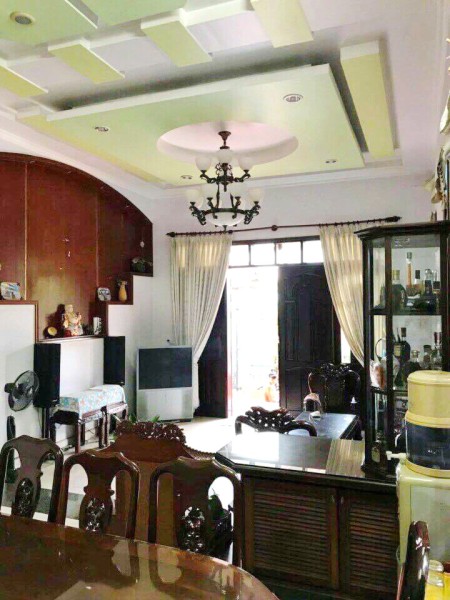 Xuất ngoại nên bán gấp biệt thự DT 16x20m mặt tiền Đường Số 45 Bình Thuận Q7 giá 31 tỷ