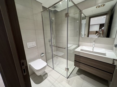 Cho thuê căn hộ 3N2WC - DT: 107M2 chung cư cao cấp Han Jardin N01T6, KĐT Tây Hồ Tây - 0917975846