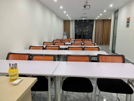 Cho thuê mặt bằng sàn văn phòng, lớp học ban ngày