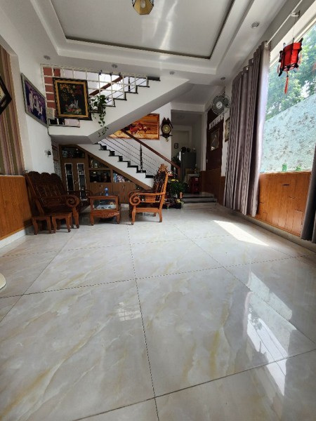 Bán nhà đẹp Nguyễn Xuân Hữu, Cẩm Lệ, DT 70m2, MT 3M, đường 7.5M, 3Ty3
