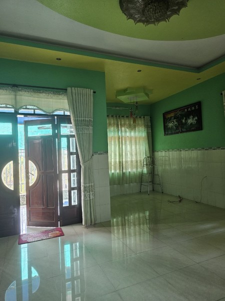 Bán nhà riêng 11 * 18 xây thoáng đẹp tại Phường 4 TP Tân An, cách lộ tránh 30m