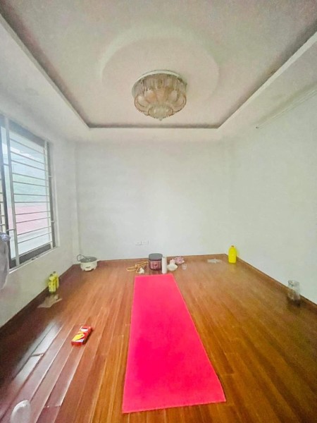 Khương Đình - Ô tô đỗ gần - Ngõ nông - Dân trí cao - Ở ngay