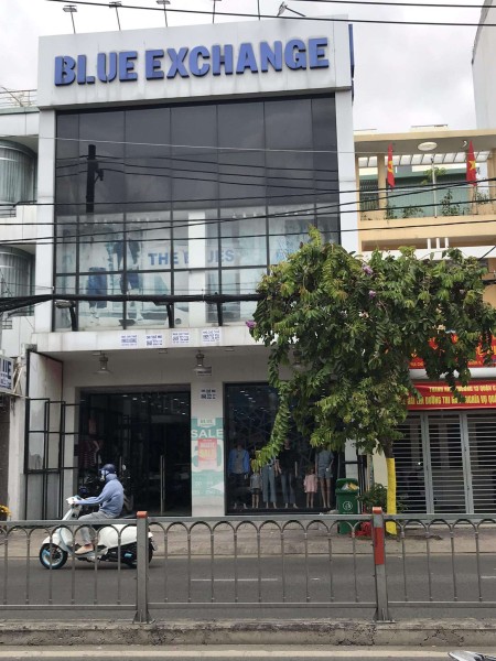 Cho thuê nhà mặt tiền 70 - 70A Bà Hom, diện tích 8x43m