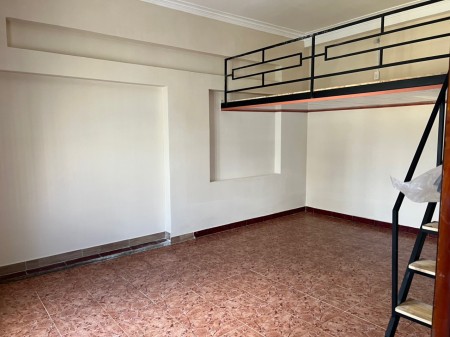 Cần nhượng gấp phòng trọ 45M2 khu vực Phú Nhuận