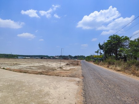 Mình kẹt tiền nợ ngân hàng cần bán gấp lô đất ngay trung Tâm Đồng Xoài Bình Phước chỉ 250tr