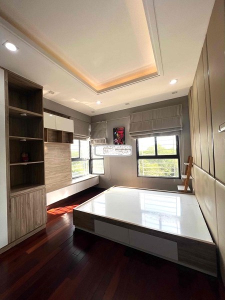 Căn hộ Era Town Q7 3pn ntdd 12,5tr/th, lh Lan 0931870369