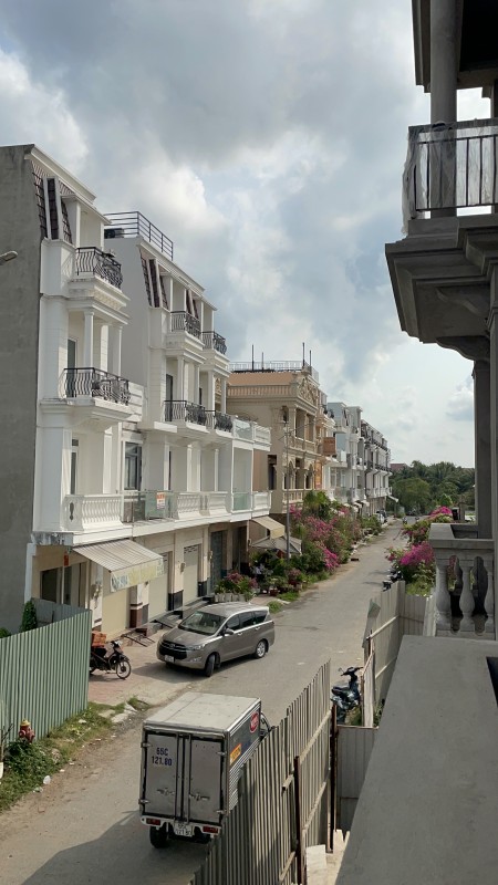 Đi đến slide 2
