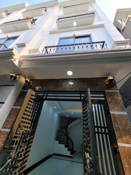 Rẻ nhất khu vực, nhỉnh 2 tỷ có ngay nhà 40m2, dọn về ở ngay