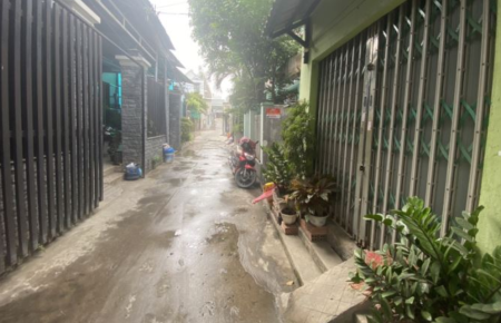 Chính chủ cần bán dãy phòng trọ 2129 đường Huỳnh Tấn Phát, TT Nhà Bè, 4 phòng thu nhập 7 triệu