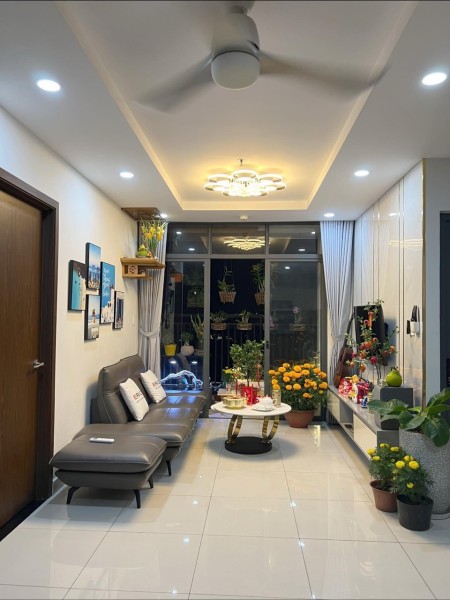Cần bán gấp căn hộ Phú Đông Premier 2.35 tỷ 2pn 2wc 71 m2 full nội thất, đã có sổ, ở liền