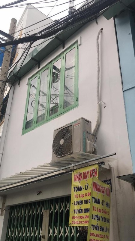 Bán nhà hai mặt tiền hẻm ô tô tránh nhau - Vị trí kinh doanh - 40M2. Nhỉnh 4 tỷ