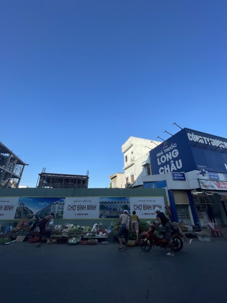 Bán nhà phố 1 trệt 3 lầu Thị Xã Bình Minh