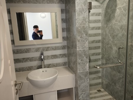 chính chủ bán căn hộ 77m2 tại Ecocity view vinhome giá chỉ 3.X