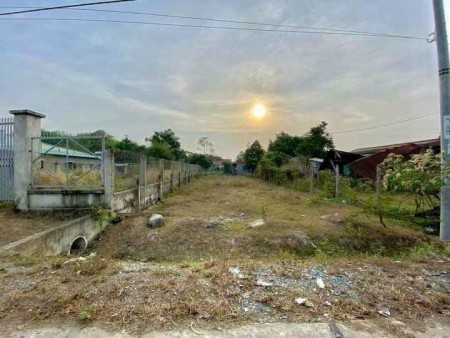 Bán 177.8m2 (6.10 X 29.23) có thổ 1/ đường Nguyễn Kim Cương Tân Thạnh Đông Củ Chi giá 1 tỷ 6