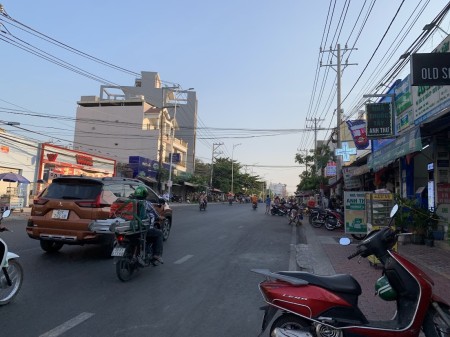 Đi đến slide 4