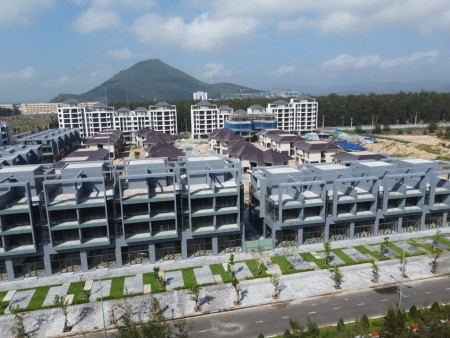 Shophouse ven biển với nhiều tiện ích đẳng cấp 0963213938