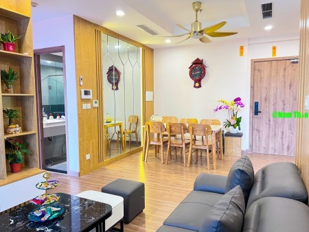 Chủ nhà cần bán căn 3NG-2VS( 83m) tòa SP. Nhà có đủ nôi thất giá bán 3ty580 bao phí. LH 0964109408
