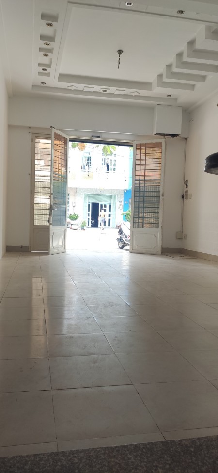 Chính chủ bán gấp nhà mặt tiền Nguyễn Sỹ Sách, P15 Q. Tân Bình - Giá cả thương lượng