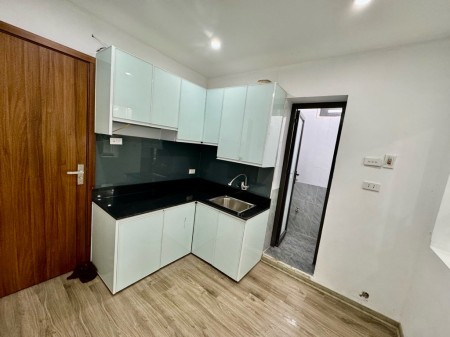 Bán nhà Hồ Đền Lừ, trung tâm quận Hoàng Mai, DT 50m2 - 7 tầng 11 ngủ Khép kín Chỉ 10 Tỷ