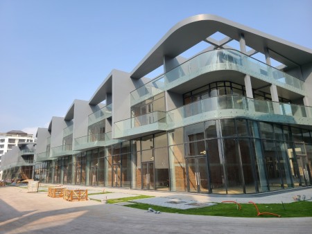Cần bán nhà phố căn góc 150m2 Tổ Hợp Nghỉ Dưỡng L'Aurora Phú Yên