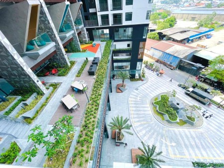 Căn hộ cao cấp 2PN tại Emerald Golf View, Thuận An (Cạnh Aeon Mall).