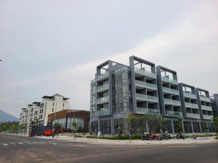Đi đến slide 4