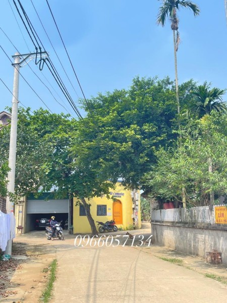 Bán đất Tân Xã Hoà Lạc giá rẻ hơn thị trường, trục chính thôn 3
