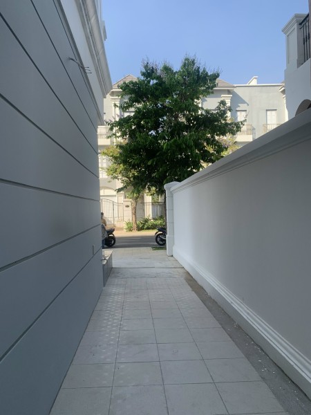 Cho thuê nhà phố 108m2 nguyên căn tại Vinhomes Grand Park 12 triệu/ tháng