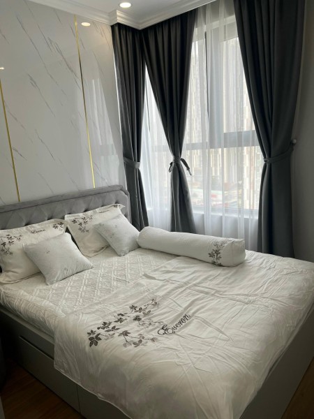 Cho thuê Căn Hộ Central Garden 90m2 2PN 14tr/tháng. Quận 1. Nội thất đầy đủ