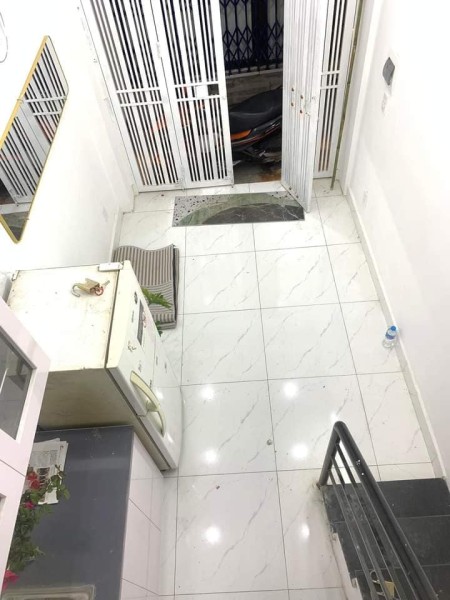 Bán Nhà Phương Mai, Đống Đa 13m, 5 tầng, giá 1.95 tỷ.