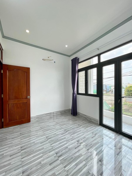 Bán nhà trệt lầu góc 2 mặt tiền lộ oto hoàn công mới 100% gần Đại học y dược