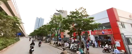 Mặt phố Phạm Văn Đồng - 7.7 tỷ - Ô tô - Đang kinh doanh