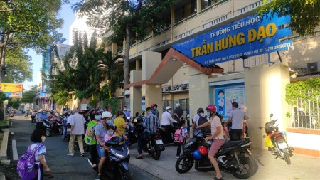 Nhà riêng gần trường Trần Hưng Đạo Q1, 1 trệt 1 gác, 3.5 x 7 m. Giá 6 tr. Khu an ninh. 0939609011