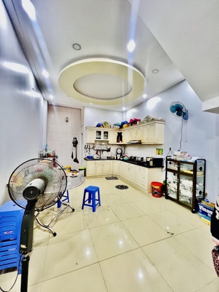 (Thủ Đức) nhà to đẹp hxh QL13, đối diện Vạn Phúc City, 83m2, 3 tầng, 6.5 tỷ.