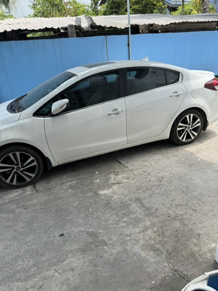Nhà hẻm xe tải full nội thất, 2pn 2wc sẵn 2 máy lạnh. Gần Vạn Phúc