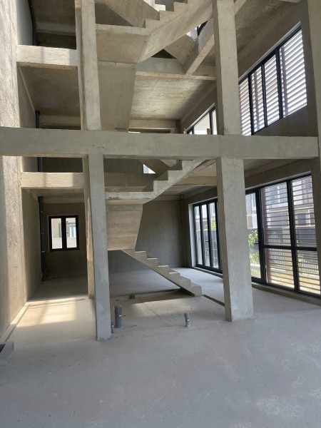 Cần bán căn góc 2MT đẹp nhất SolVillas.