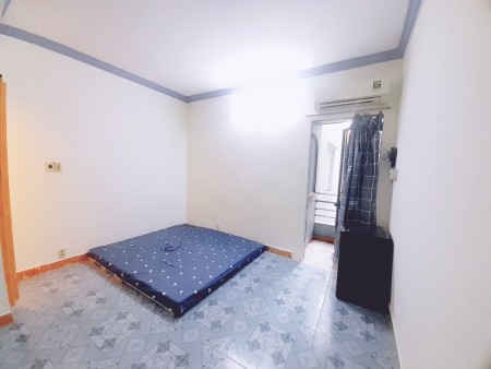 Phòng cho thuê giá rẻ full nội thất thoáng mát