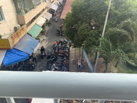 Bán căn hộ giá thang bộ nhưng tiện nghi như thang máy