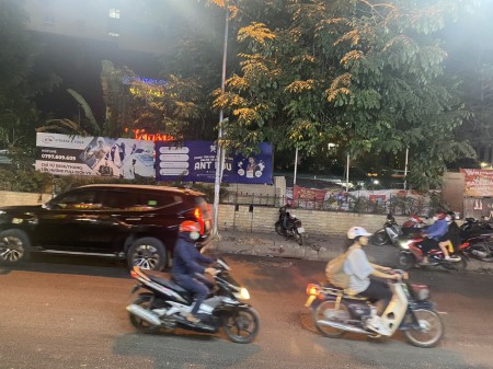 Đi đến slide 2