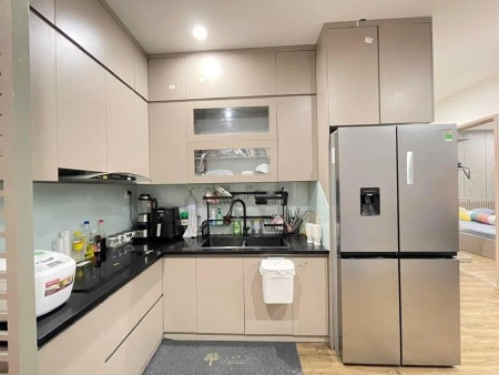 Chính chủ gửi bán căn 2 ngủ 55m2 toà S302 Vinhomes Smartcity